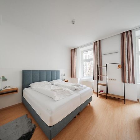 74 Living Apartments Вена Экстерьер фото