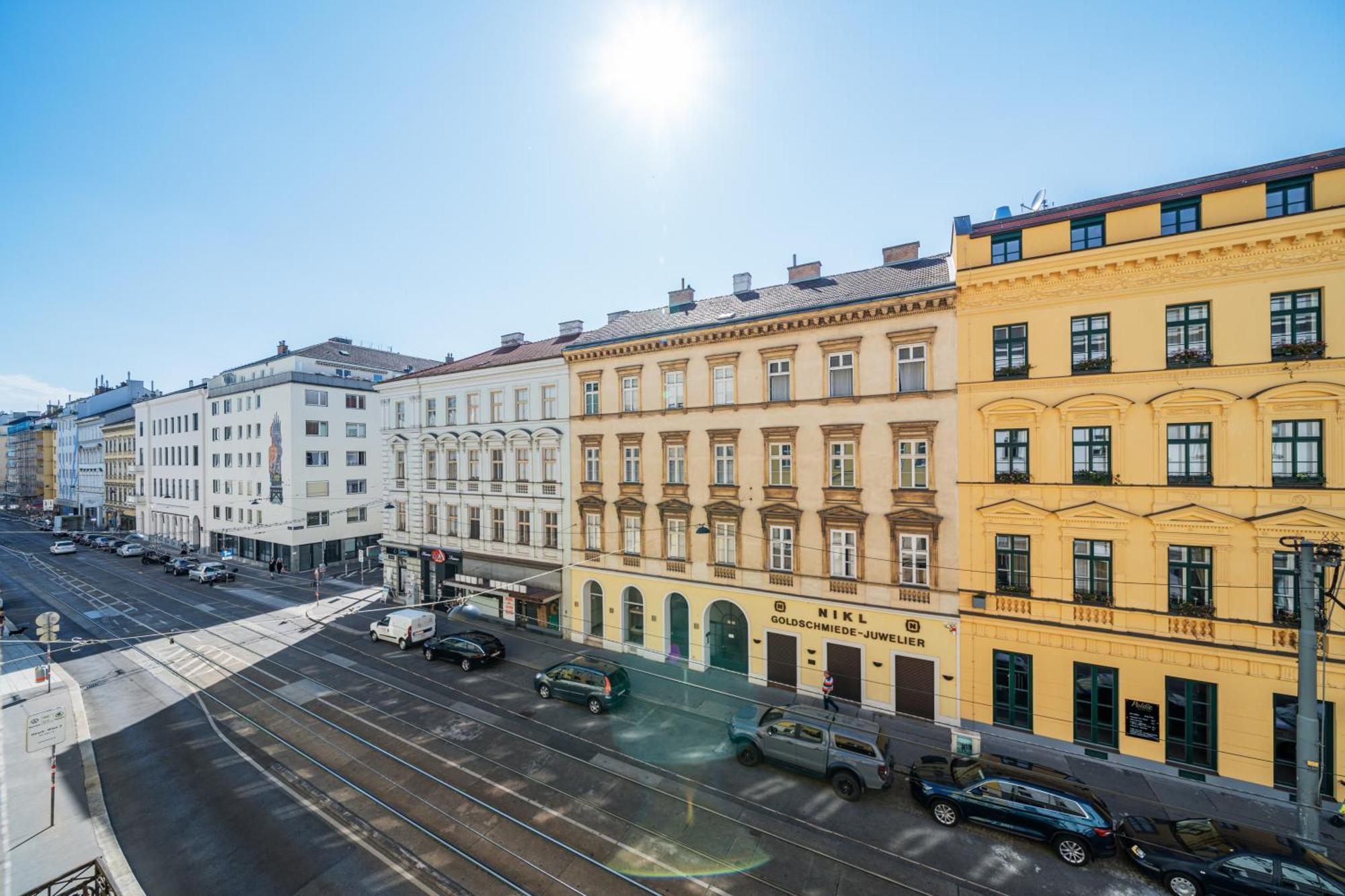 74 Living Apartments Вена Экстерьер фото