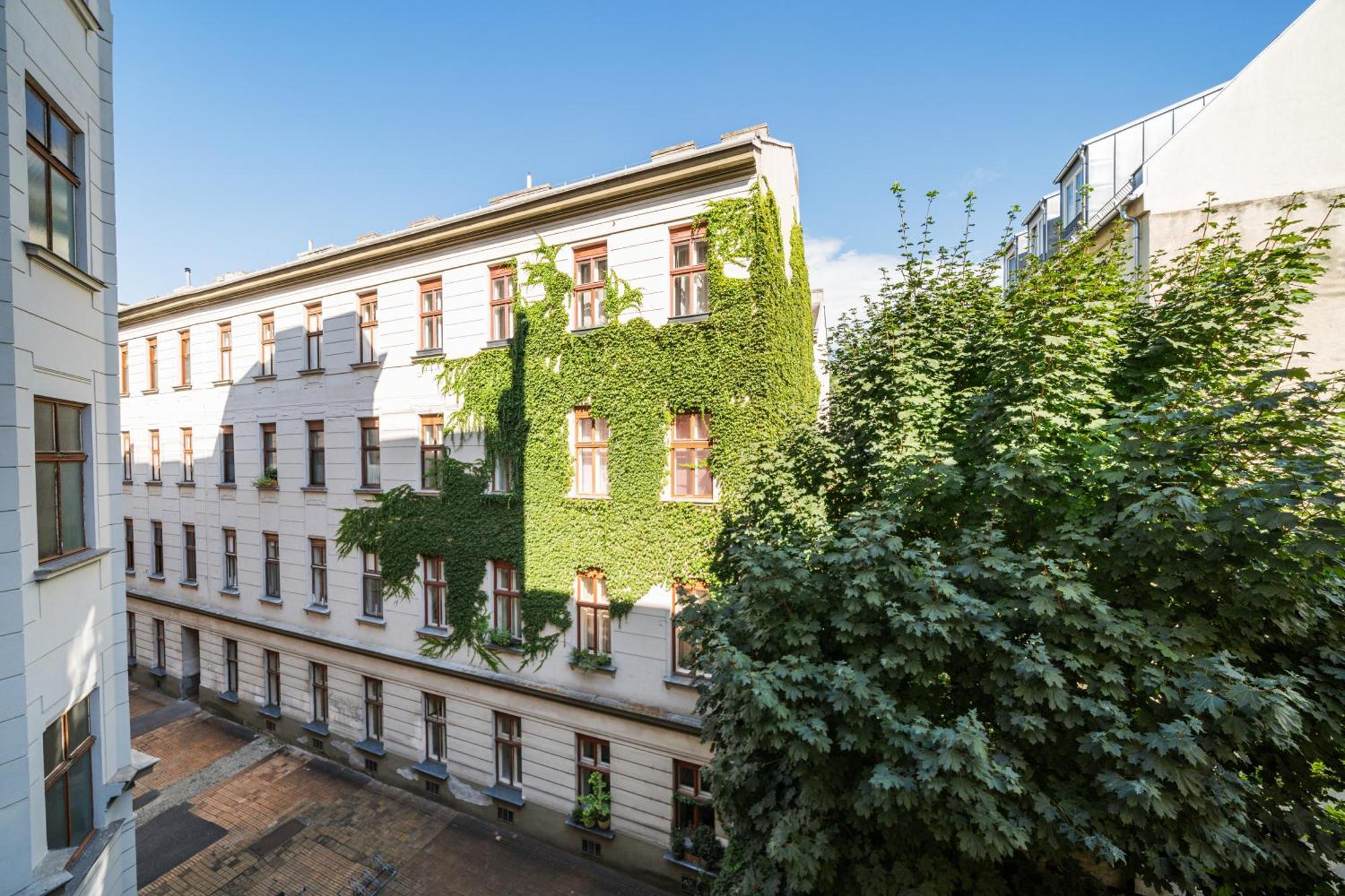 74 Living Apartments Вена Экстерьер фото