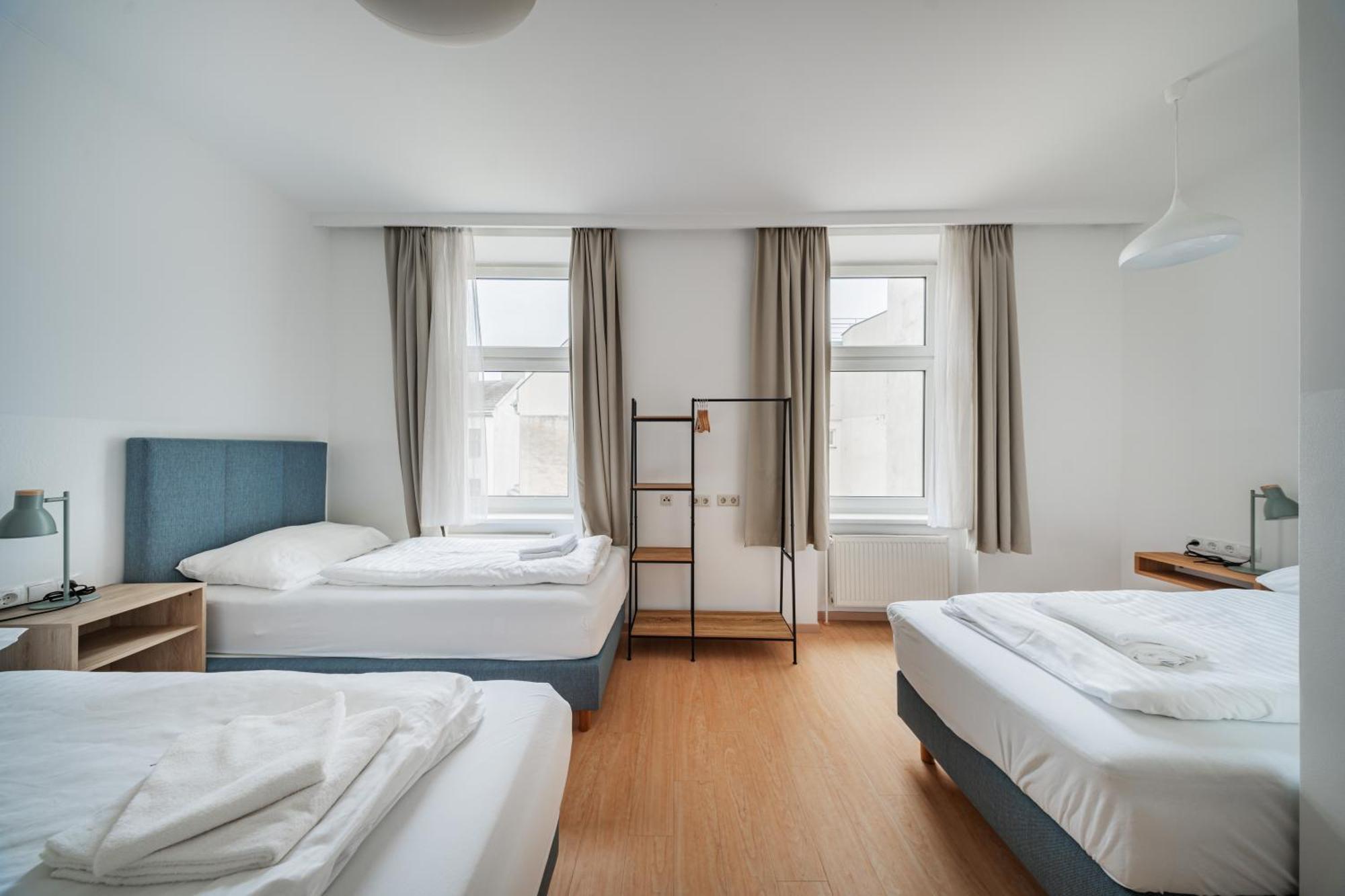 74 Living Apartments Вена Экстерьер фото
